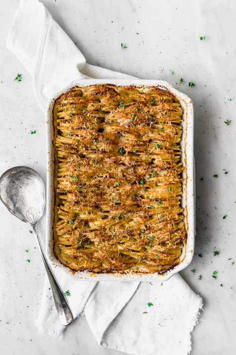 Crispy Scalloped Potatoes | Cravings Journal Easy Broccoli Casserole, Rustic Food Photography, Crispy Baked Potatoes, Parmesan Roasted Potatoes, Baked Scallops, Christmas Side Dishes, Beautiful Food Photography, Scalloped Potatoes, Favorite Side Dish