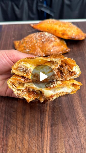 Pizza Pockets With Pizza Dough, Calzones With Pizza Dough Ricotta, What Can I Make With Ricotta Cheese, Uses For Pizza Dough, Calzones With Pizza Dough, Meal Starters, Pocket Food, Homemade Empanadas, Hot Pocket Recipes