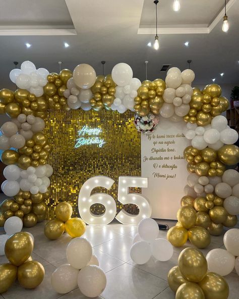 65 Birthday decor idea 65th Male Birthday Party Ideas, 65 Birthday Ideas, 65th Birthday Ideas For Dad, 65th Birthday Ideas For Mom, 65th Birthday Ideas, 57 Birthday, 65 Birthday, Football Theme Birthday, 70s Party Theme