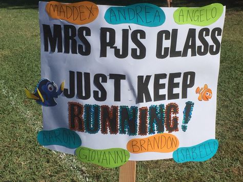 Jog A Thon, Poster Ideas School, Room Parent, Parents Room, Room Mom, Best Novels, Fun Run, Keep Running, Poster Ideas