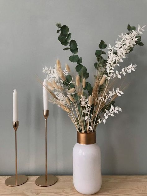 Цветы Dried Flowers Vase Ideas, Vase Decoration Ideas, Jar Filler Ideas, Creative Vase, Fake Flower Arrangements, Boho Crafts Diy, Spring Floral Arrangements, Vase Decoration, Flower Vases Decoration