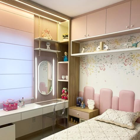 Ashley Bedroom, Girls Room Design, Cool Kids Bedrooms, Apartment Deco, Kids Room Interior Design, Bedroom Decor For Teen Girls, Kids Bedroom Inspiration, Teenage Room, Kids Bedroom Designs