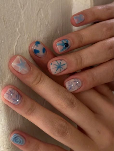 Summer In Korea, Hello Nails, Style Nails, Hippie Nails, Punk Nails, Baby Nails, Minimal Nails, Short Acrylic, Cute Gel Nails