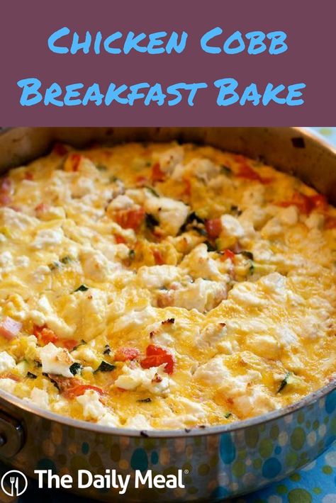 This recipe is a great way to use up leftover chicken, and you can use your favorite cheese to really make it your own! Leftover Chicken Breakfast Recipes, Chicken Breakfast Recipes, Baked Breakfast Recipes, Salads To Go, Chicken Breakfast, Cooked Chicken, Leftover Chicken, Breakfast Bake, Breakfast Recipe