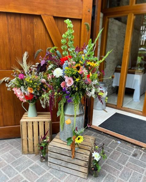 Rabbit and the Rose | Wedding Flowers Specialist on Instagram: "Welcome! So much love for Freya and Andrew’s bright and colourful late summer mood. Their wedding was full of joy and so the flowers had to reflect this also. 90% locally grown from wonderful Deborah @bramshill_flowers and Rebekah @headleyflowergarden then a subtle sprinkling of crops with grasses and grains. Who wouldn’t want to go in when this welcomes you at the door!?" Wildflower Tent Wedding, Vintage Wildflower Wedding, Wildflower Wedding Ideas, Wildflower Wedding Ceremony, Rose Wedding Flowers, 60th Anniversary Parties, Late Summer Wedding, French Chateau Wedding, Bridal Fair