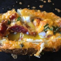 Idaho Sunrise (Breakfast Baked Potato) - Allrecipes.com Breakfast Baked Potatoes, Russet Potato Recipes, Breakfast Potato, Hosting Party, Sunrise Breakfast, Potato Stuffed, Potato Breakfast, Brunch Eggs, Breakfast Specials