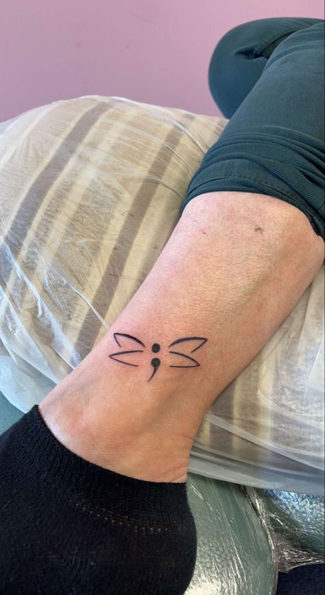 Semicolon semicolonproject mentalhealthawareness Semi-colon Dragon Fly Tattoo, Semi Colon Tattoo, Colon Tattoo, Hand Tatto, Semi Colon, Semicolon Tattoo, Mini Tattoo, Dragonfly Tattoo, Dragon Fly