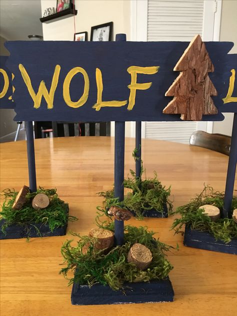 Centerpiece for the Blue and Gold Ceremony! Cub Scout Blue And Gold Banquet Ideas, Blue And Gold Scouts, Blue And Gold Scout Banquet Ideas, Blue And Gold Banquet Ideas Cub Scout, Cub Scout Blue And Gold Centerpieces, Blue And Gold Centerpieces, Lion Scouts, Blue And Gold Ceremony, Arrow Of Light Ceremony