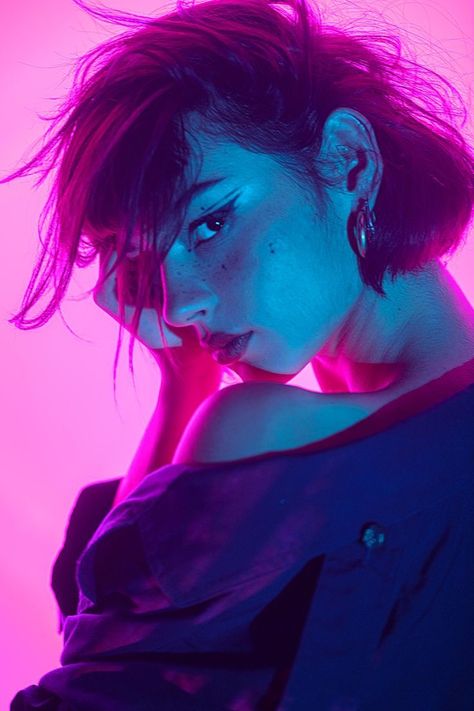 Colorful Portrait Photography, Neon Photography, Foto 3d, Flower Women, Face Drawing Reference, Portrait Lighting, Body Reference Poses, Poses References, Colorful Portrait