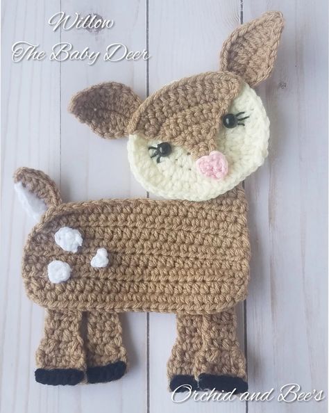 How to crochet Willow the Deer Bernat Yarn, Crochet Deer, Free Pattern Download, Star Blanket, Deer Pattern, Crochet Animal, Applique Pattern, Baby Deer, Crochet Applique