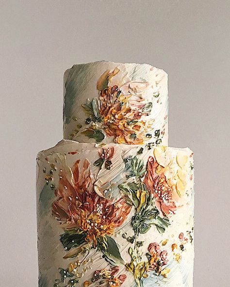 Crumb Coat Cake With Flowers, Buttercream Flower Wedding Cake, Cake Painting, Modern Cake, Painted Wedding Cake, Painting Wedding, Painted Cake, Flower Cakes, Modern Cakes