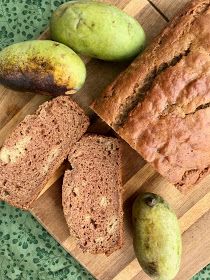 Savory Moments: Pawpaw bread Recipes For Pawpaws, Paw Paw Bread, Paw Paw Bread Recipe, Pawpaw Bread Recipe, Forage Recipes, Pawpaw Recipes, Slow Cooker Eggplant, Paw Paw Fruit, Pumpkin Oatmeal Cookies