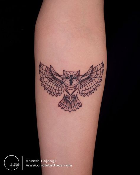 Owl Tatoos Design, Egyptian Owl Tattoo, Owl Line Tattoo, Owl Wrist Tattoo, Simple Owl Tattoo Design, Celtic Owl Tattoo Design, Small Owl Tattoo, Owl Tattoo Men, Celtic Owl Tattoo