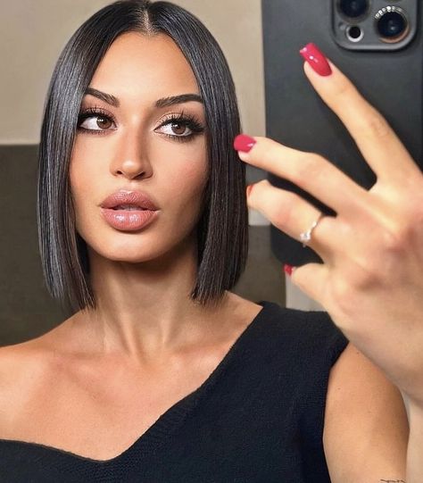 Straight Black Bob, Black Long Wig, Long Wig With Bangs, Blonde Angled Bob, Cool Blonde Tone, Hair Color For Brown Skin, Hairstyles For All Hair Types, Cute Bob Hairstyles, Dark Blonde Hair Color