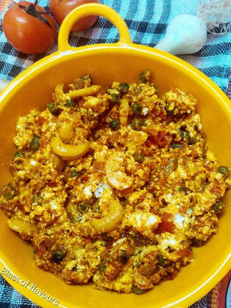 Paneer Bhurji Recipe Paneer Bhurji Recipe, Bhurji Recipe, Paneer Bhurji, Paneer Dishes, Savory Treats, Course Ideas, Weekend Meals, Paneer Recipes, Easy Dishes