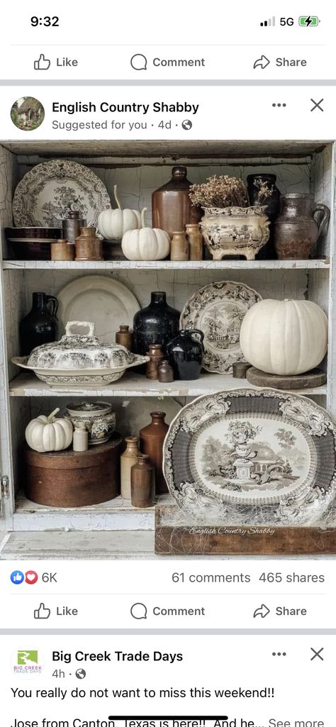 Pumpkins On Dining Room Table, Brown Transferware Display, Fall Country Decor, Halloween China Cabinet Decor, Vintage Dishes Display, Fall China Cabinet Display, China Display Ideas, Fall Hutch Decor Ideas, Plate Display Ideas