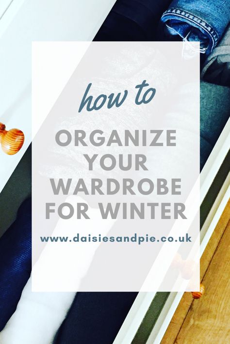 Looking for some ideas for winter clothes organization? We'll show you how to easily organize your wardrobe ready for winter and how to keep it organized. Organize Winter Clothes, Winter Clothes Storage Ideas, Winter Clothes Organization, Winter Clothes Storage, Organise Your Wardrobe, Woolen Tights, Closet Cleaning, Weekly Planner Free Printable, Woolen Clothes