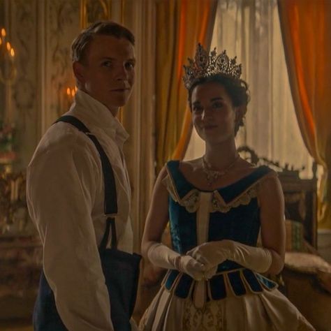 Alina Nikolai, Alina And Nikolai, The White Princess Starz, Patrick Gibson, Nikolai Lantsov, Bones Show, Alina Starkov, Grisha Trilogy, The White Princess