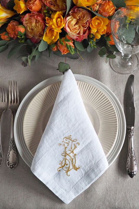 These super soft printed linen napkins with monogram will definitely make your wedding table look unique. Custom wedding cloth napkins also can be personalized with names, wedding date or some inspiring quote that is very special to you. It is your big day and you can choose every detail to reflect your exceptional personality. #weddingdecor #weddingtable #customnapkins #monogrammednapkins #weddingtablescape #wedingtableideas #weddingideas Napkin Ideas For Wedding, Used Wedding Decor, Napkins Wedding Table, Napkin Ideas, Napkin Wedding, Wedding Reception Napkins, Monogrammed Wedding Napkins, Non Traditional Wedding Ring, Wedding Napkins Personalized