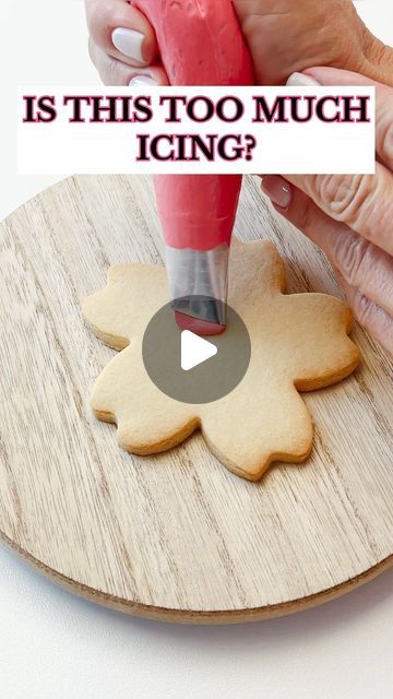 Beka Claire on Instagram: "🤔 Would you eat this cookie or pass? Everyone has a different preference when it comes to Decorated Sugar Cookies with Royal Icing!  #cookiedecorating #sugarcookiedecorating #royalicing #royalicingcookies #decoratedcookies #cookietutorial #cookievideos #cookiedecoratingvideos #hibiscus #edibleflowers #edibleart #royalicingflowers" Sugar Cookies With Royal Icing, Cookies With Royal Icing, Butterfly Cookies, Royal Icing Flowers, Icing Flowers, Cookie Videos, Cookie Tutorials, Decorated Sugar Cookies, Flower Cookies