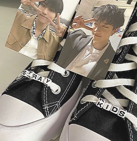 Zapatillas All Star, Pop Collection, Korean Aesthetic, Kpop Merch, Kpop Aesthetic, Looks Vintage, My Vibe, Diy For Kids, K Pop