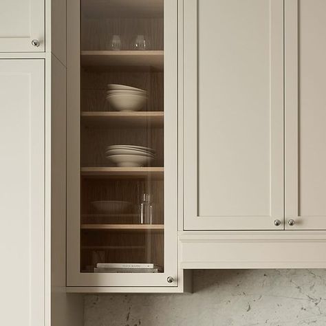 Nordiska Kök | Nordic kitchen on Instagram: "A classic country kitchen with an updated, contemporary feel. The combination of chrome details, timeless design, and soft light oak helps to blend elegance and warmth in perfect balance.⁠ ⁠ The kitchen is site-built to fit perfectly into the measurements of the room and to evoke the feeling that the kitchen has always been there. And hopefully, it always will be.⁠ ⁠ See more of our site-built Scandinavian design kitchens on our webpage - link in bio. ⁠ ⁠ Photo and styling @kristofer_johnsson and @pellahedeby for Nordiska Kök. Handmade ceramics by @kajsacramer⁠ ⁠ ⁠ #scandinavianinterior #kitcheninspiration #kitchenideas #farmhousekitchen #stockholm" Light Oak Kitchen, Classic Contemporary Kitchen, Classic Cabinet, Nordic Kitchen, Oak Kitchen, Scandinavian Kitchen, Scandinavian Interior, Light Oak, Contemporary Kitchen