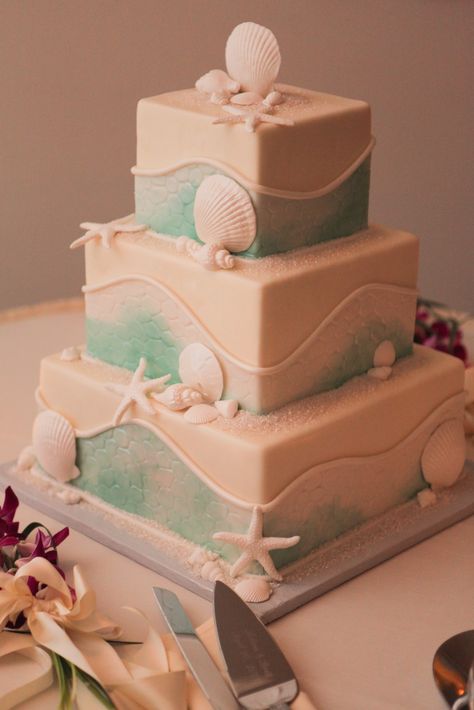 My beach wedding cake xo Beach Themed Wedding Cakes, Ocean Themed Wedding, Beach Bday, Nautical Wedding Cakes, Surf Wedding, Sunshine Wedding, Wedding Boat, Wedding Sheet Cakes, Surf Cake