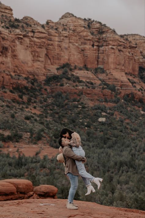 We visited Sedona, AZ for the first time in April and we fell in love with red rocks & unique mountain structires. We got engaged in November and our trusted & beloved friend Laura had the idea to do an engagement shoot for us here. It was PERFECT 🤍 Check out her work via the the link attached. Engagement Photos Sedona Az, Red Rocks Engagement Photos, Red Rock Engagement Photos, Red Rocks Photoshoot, Sedona Engagement Pictures, Sedona Engagement Photos, Sedona Photoshoot, Rock Photoshoot, Utah Red Rocks