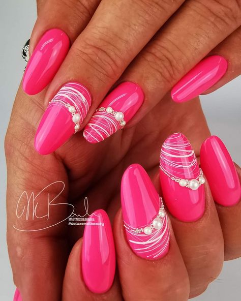 Pink Neon Sign Quote, Nail Art Pink Glitter, Gel Nails Pink And White, Nagel Pink, Pink And White Nail Art, Pink Sparkle Nails, Sparkle Nail Designs, Purple Nail Art Designs, Nail Art Pink