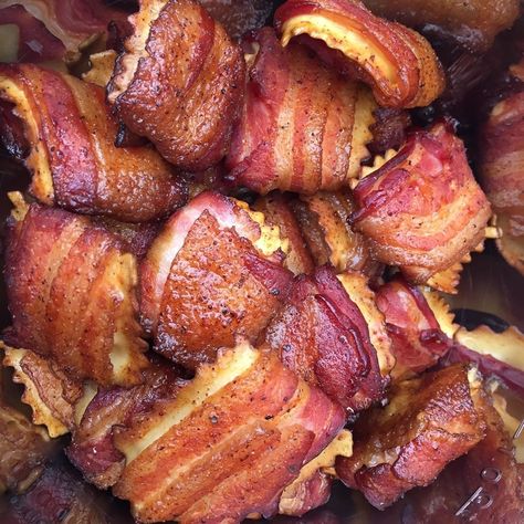 Bacon Wrapped Ravioli, Breakfast Ravioli, Bacon Ravioli, Baguette Recipes, Pit Bbq, Baguette Recipe, Tennessee Nashville, Party Snack Food, Bbq Pit