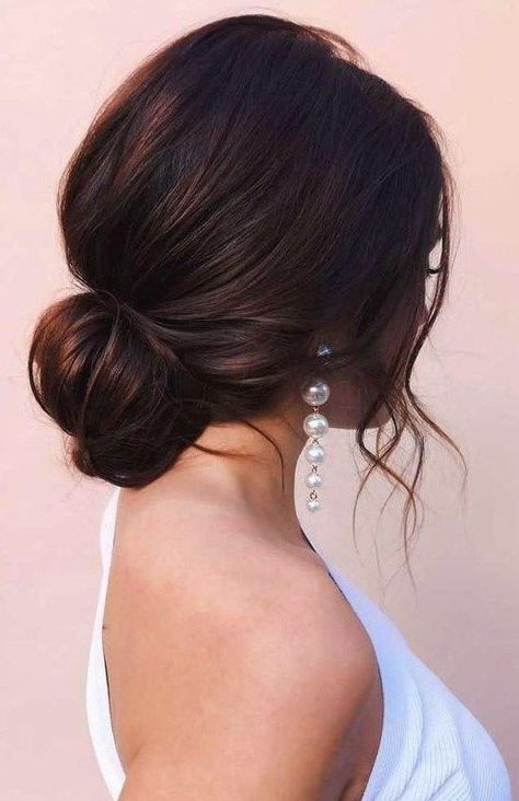 Wedding Hair Trends, Messy Hair Updo, Best Wedding Hairstyles, Homecoming Hair Down, Hairstyles Updo, Wedding Hair Inspiration, Low Bun, Wedding Hairstyles Updo, Bridal Hair And Makeup