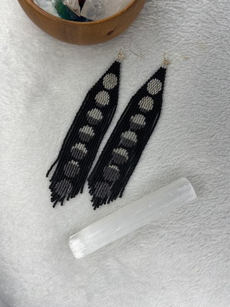 Long shoulder duster fringes with the moon phases. For best care Avoid getting wet  Store hanging or laying down  Avoid storing in direct sunlight  Do not pull on fringes The Moon Phases, Native American Beaded Earrings, Brick Stitch Earrings, Bead Weaving Patterns, Beaded Lanyards, Native American Beading, Bead Work Jewelry, Handmade Wire Jewelry, Beaded Fringe