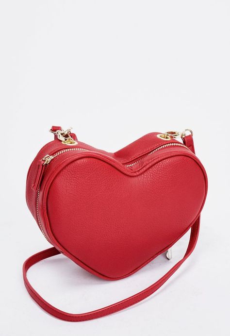 Designer Handbags Aesthetic, Handbags Aesthetic, Queen Of Hearts Halloween Costume, Tiny Luxury, Keychain Charms, Heart Shaped Bag, Jeweled Bag, Leather Heart, Leather Tote Purse