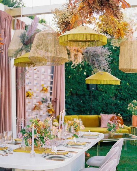 Table Set Up, Event Inspiration, Yellow And Pink, Modern Love, Wedding Mood, Outdoor Party, Event Styling, Wedding Color Schemes, Reception Decorations