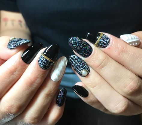 Tweed Nail Art, Tweed Nails, Swag Nails, Makeup Nails, Nail Inspo, You Nailed It, Nail Designs, Nail Art, Nails