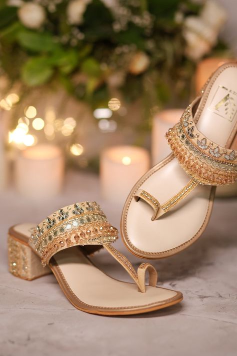 Bridal Footwear Indian Heels, Indian Footwear, Block Heels Wedding, Fancy Sandals, Zardozi Work, Leather Embroidery, Desi Clothes, Fancy Shoes, Boutique Dress Designs