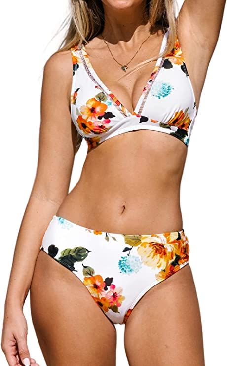 Design is a women bikini set floral 2 piece bathing suits features a deep v neck and geometric edge design, mid waisted bottom. About cup style with removable soft cups. Perfect for tropical vacations, summer, beach & pool, honeymoon, cruise. 2 Piece Bathing Suits, Beautiful Bathing Suits, Swimsuit Floral, Honeymoon Cruise, Flatter Tummy, Two Piece Bathing Suit, Cupshe Bikinis, Swimsuit Pattern, Floral Swimsuit