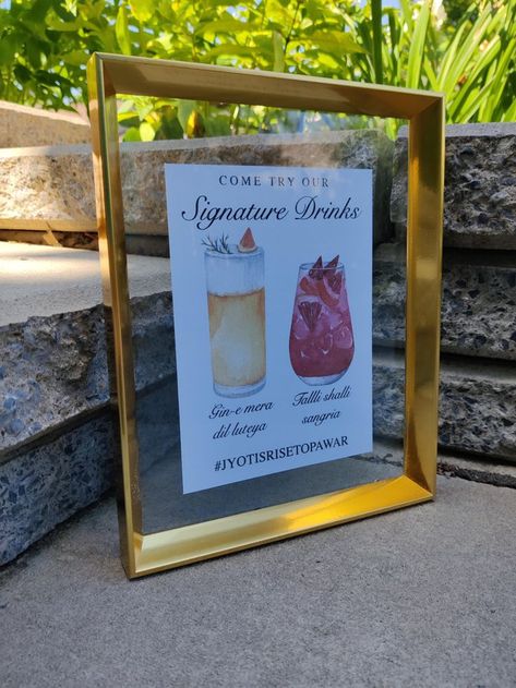 Bride And Groom Drinks, Pilot Wedding, Wedding Reception Venues, Signature Drinks, Desert Wedding, Champagne Gold, Reception Venues, Sangria, Wedding Groom