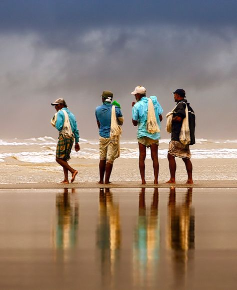 v2 by Kazi Abu Farhad / 500px (Cox's Bazar, Bangladesh) People Being People, Watercolor Composition, Awsome Pictures, Cox's Bazar, Andrew Loomis, Human Figure Sketches, Canvas Art Decor, Tiger Painting, Art Painting Tools