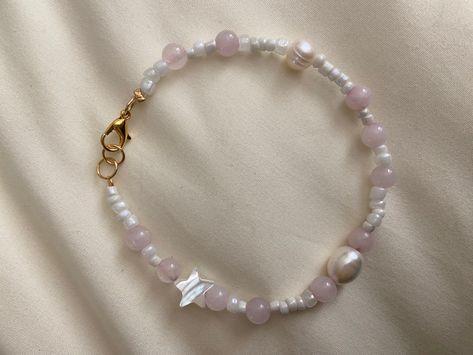 Rose Quartz Bracelet Diy, Diy Anklet, Rose Quartz And Pearl, Star Beads, Pearl Anklet, Rose Quartz Jewelry, Rose Quartz Bracelet, Quartz Jewelry, Bracelet Diy