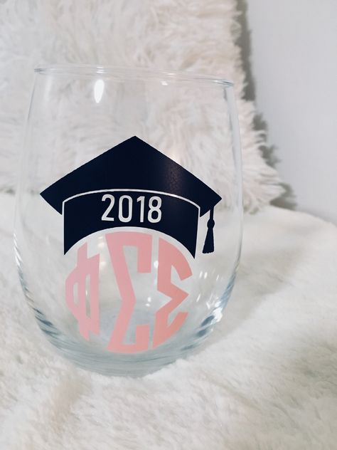 Phi Sigma Sigma | Sorority Graduation | Gift | Stemless Wine Glass | Sorority Craft | DIY | Big Little | Palm Leaves | Cricut | Viny | To Purchase: IG @brisboutiquecrafts | $10 Senior Sorority Gifts, Cricut Sorority Ideas, Senior Send Off Sorority, Sorority Senior Send Off, Sorority Senior Gifts, Senior Baskets, Graduation Paddle, Sorority Gifts Diy, Senior Apparel