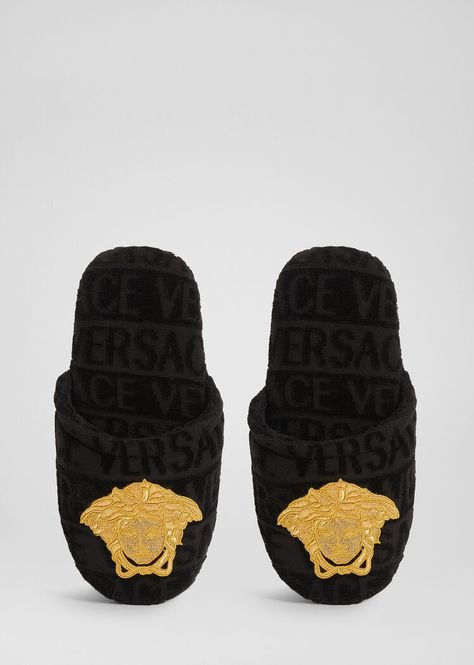 Versace Bathrobe, Louis Vuitton High Tops, Luxury Slippers, Versace Blue, Yellow Towels, Gold Baroque, Versace Handbags, Versace Logo, Accesories Jewelry