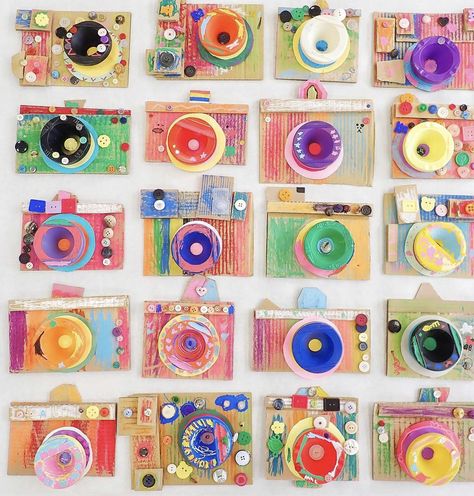 Kindergarten Art Lessons, Kids Art Class, Elementary Art Projects, Cardboard Art, Homeschool Art, Kindergarten Art, School Art Projects, September 19, Camping Crafts