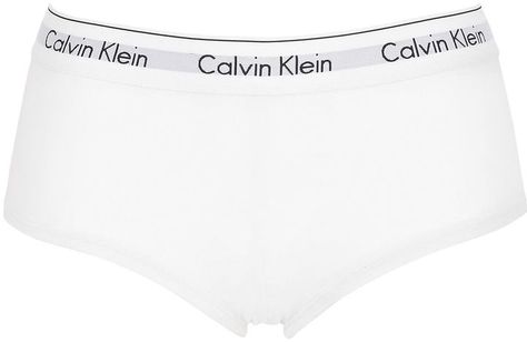 White Knickers, Boxers Women, White Calvin Klein, 90s Fashion Outfits, White Lingerie, Calvin Klein Women, Pretty Lingerie, Simple Trendy Outfits, Briefs