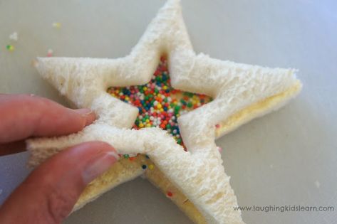 How to make a window sandwich as food for children's birthday parties. Laughing Kids Learn Star Sandwiches, Childrens Party Food, Bread Alternative, Make A Window, Children Laughing, Fairy Bread, Birthday Lunch, Childrens Meals, Preschool Snacks