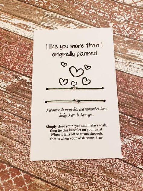 6 Month Anniversary Boyfriend, Boyfriend Girlfriend Bracelets, Bracelet Boyfriend, Anniversary Cards For Wife, Relationship Bracelets, Anniversary Boyfriend, Funny Love Cards, Couples Bracelets, Anniversary Cards For Husband