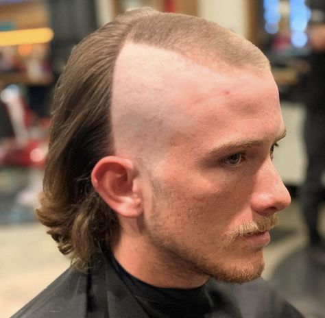 Skullet Skullet Hair, Skullet Haircut, Mullet Hairstyle, Dream Hair, Hair Cut, Haircuts For Men, Mens Hairstyles, Dreadlocks, Hair Cuts