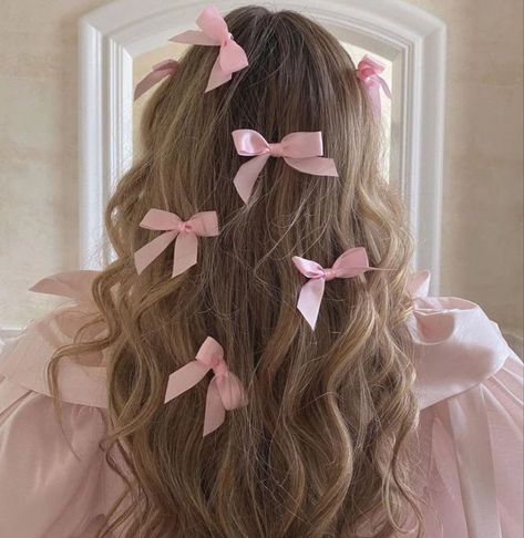 ‏@dreamyrosequartz on insta!! Strawberry Sugar, Tout Rose, Mode Rose, Pink Bows, Pink Girly Things, Pink Vibes, Princess Aesthetic, Pink Themes, Everything Pink