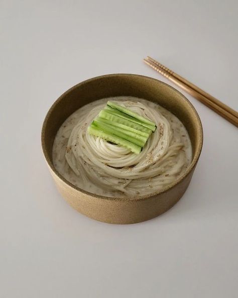 Korean Cold Noodles Aesthetic, Cold Noodles Korean, Korean Noodle Dishes, Korean Cold Noodles, Korean Cucumber, Get Out, Korean Noodles, Cold Noodles, Korean Dishes