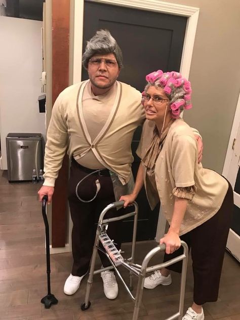 Old People Party Theme, Elderly Costume, Funny Couples Costumes, Old People Costume, Halloween Costume Fails, Couples Fancy Dress, Old Man Costume, Granny Dress, Funny Couple Costumes